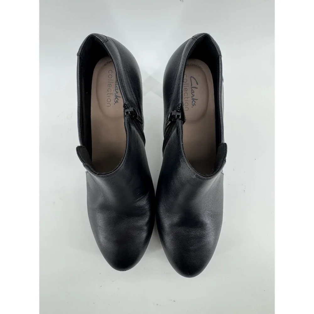 Clarks Collection Women Black Leather Ankle Boots Side Zip Heel Size 8M